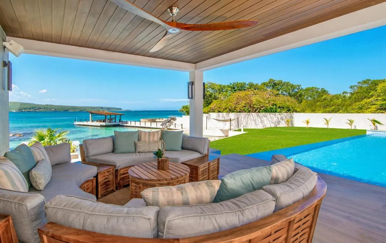Happy Hour Villa Luxury Beachfront Retreat Ocho Rios Jamaica