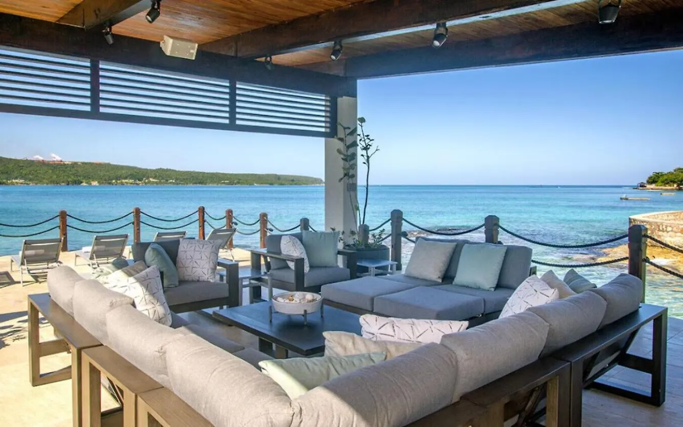 Happy Hour Villa Luxury Beachfront Retreat Ocho Rios 0*,  Jamaica